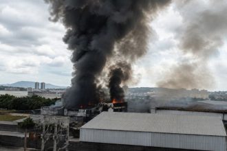 Prevenção de Incêndios Estruturais e o Impacto da Gestão de Riscos nas Cidades Industriais